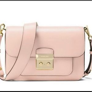 Sloan leather soft pink MK bag come